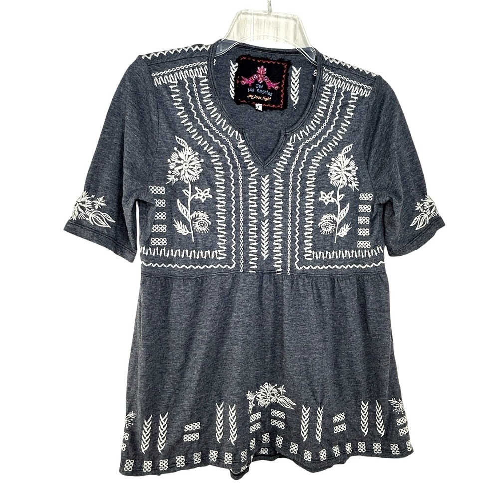 Johnny Was Women's Embroidered Knit Peplum Top Size S Gray Short Sleeve Boho